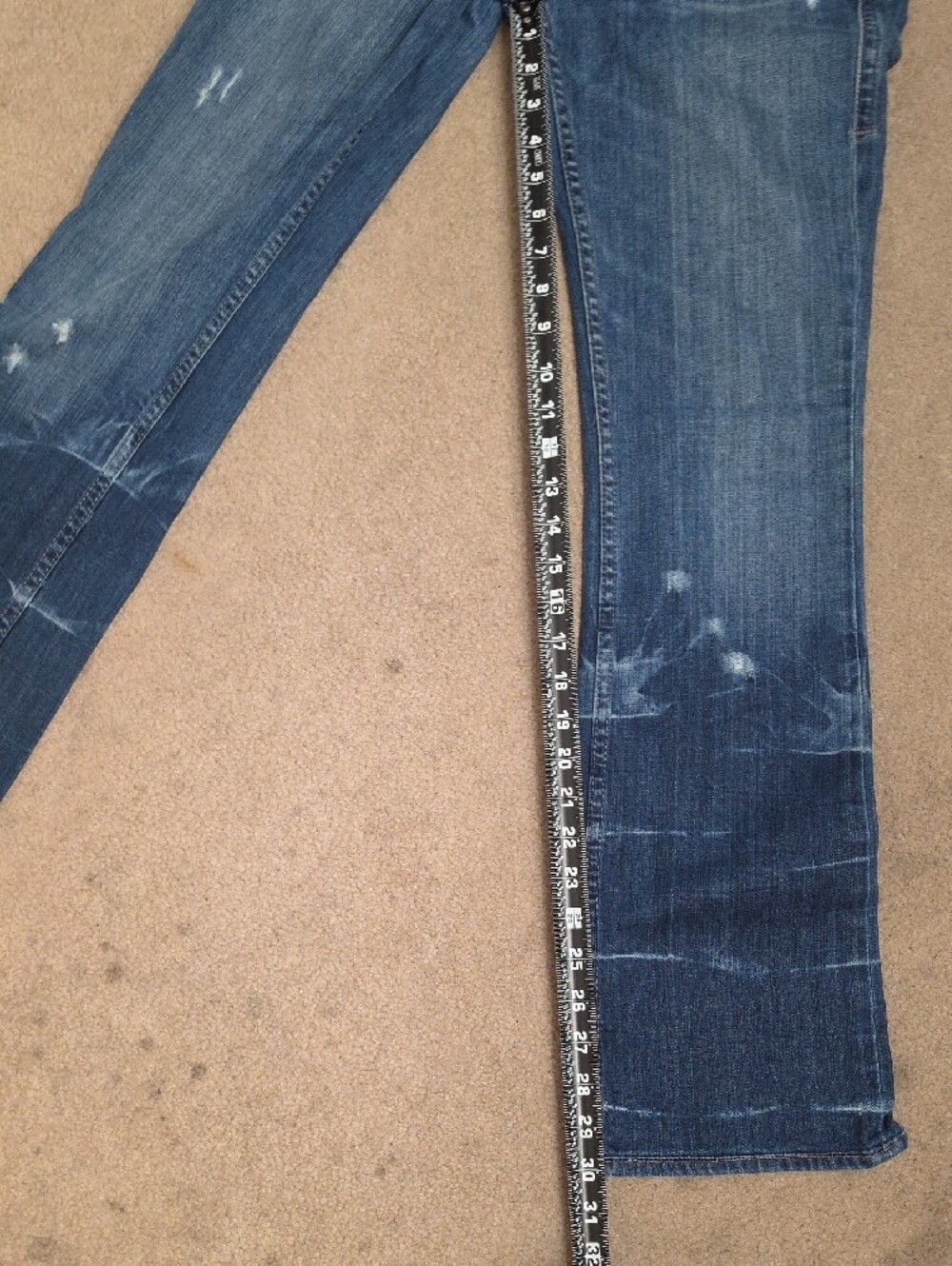 William Rast Dark Blue Bootcut Low Rise Jeans with Faded Distressing Size 29 - Picture 6 of 7